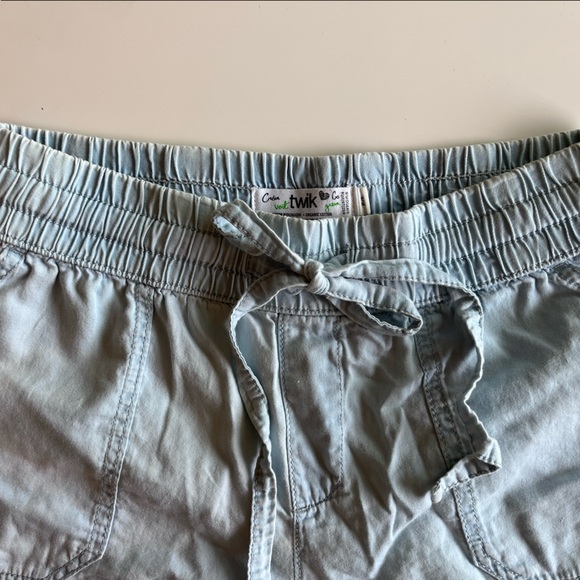 Cotton Tie Shorts - Picture 3 of 3